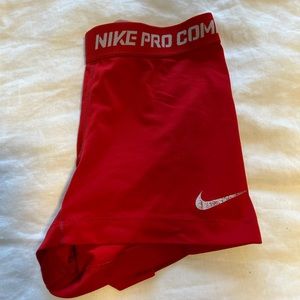 NIKE Womens shorts size small